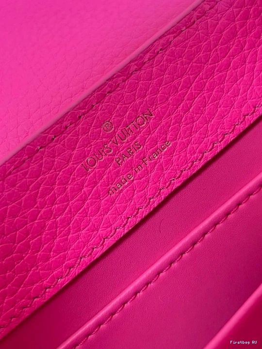 First bag ru CAPUCINES VUITTON MINI LOUIS 0823